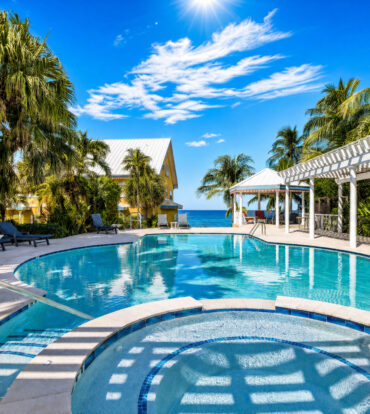 COCONUT BAY 121 OCEAN FRONT RESIDENCE