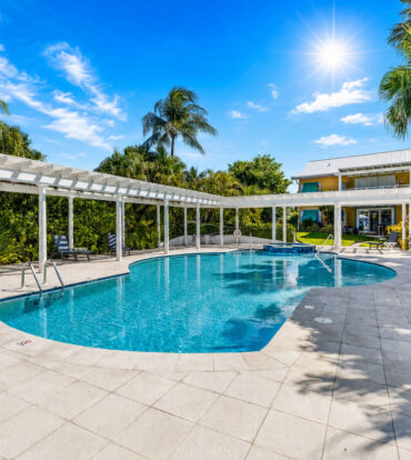 COCONUT BAY 121 OCEAN FRONT RESIDENCE