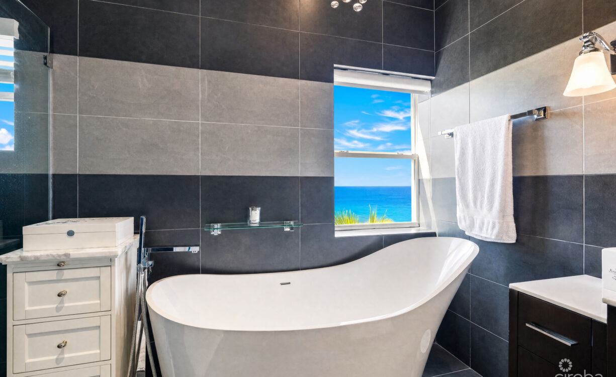 COCONUT BAY 121 OCEAN FRONT RESIDENCE