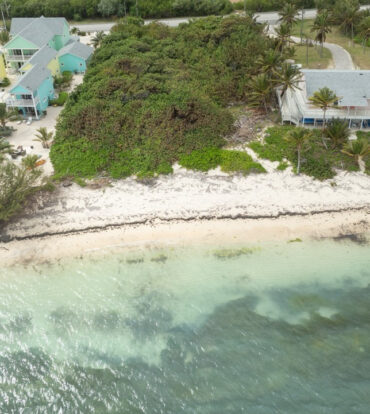 COLLIERS BEACH FRONT LAND, ZONEDD HOTEL TOURISM