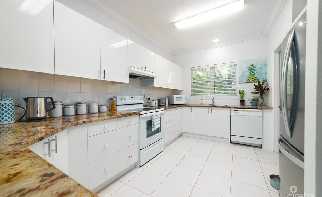 GRAND PALMS | GROUND FLOOR 2-BED IN SOUTH SOUND