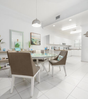 GRAND PALMS | GROUND FLOOR 2-BED IN SOUTH SOUND