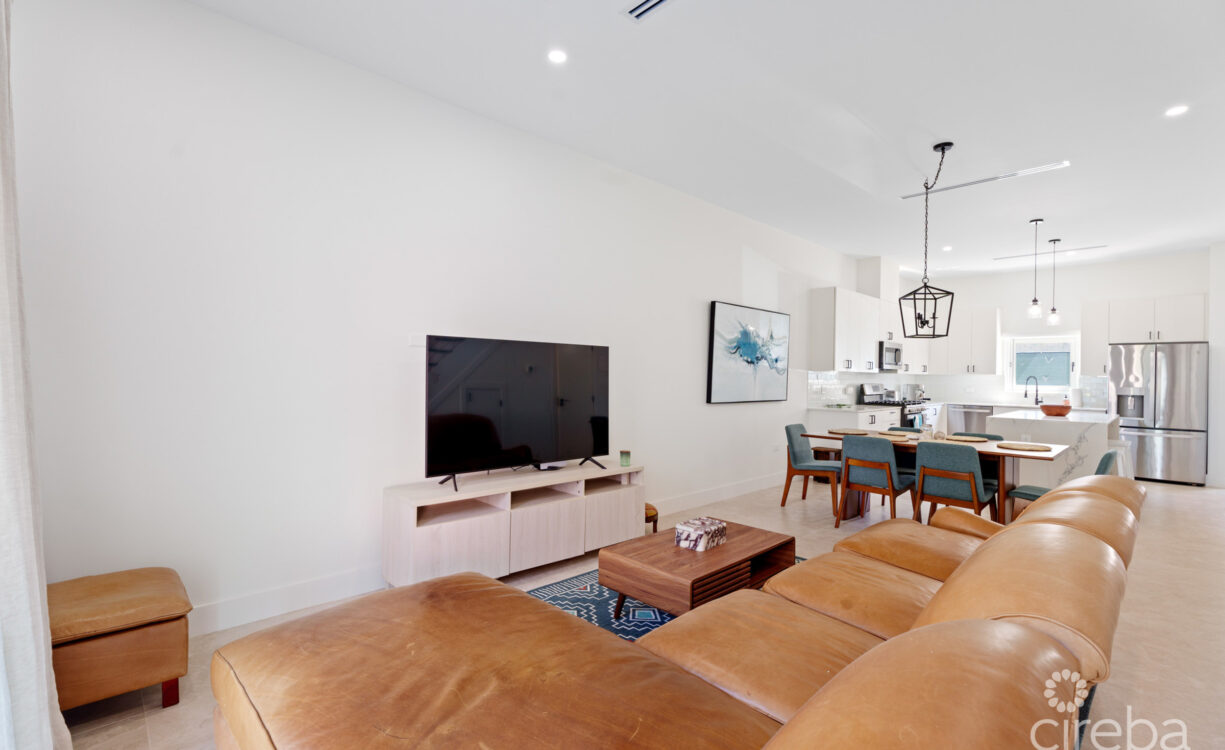 3 BEDROOMS + ROOF TERRACE AT THE MEADOWS AT BATABANO - RESIDENCE 504