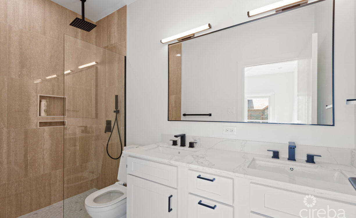 3 BEDROOMS + ROOF TERRACE AT THE MEADOWS AT BATABANO - RESIDENCE 504