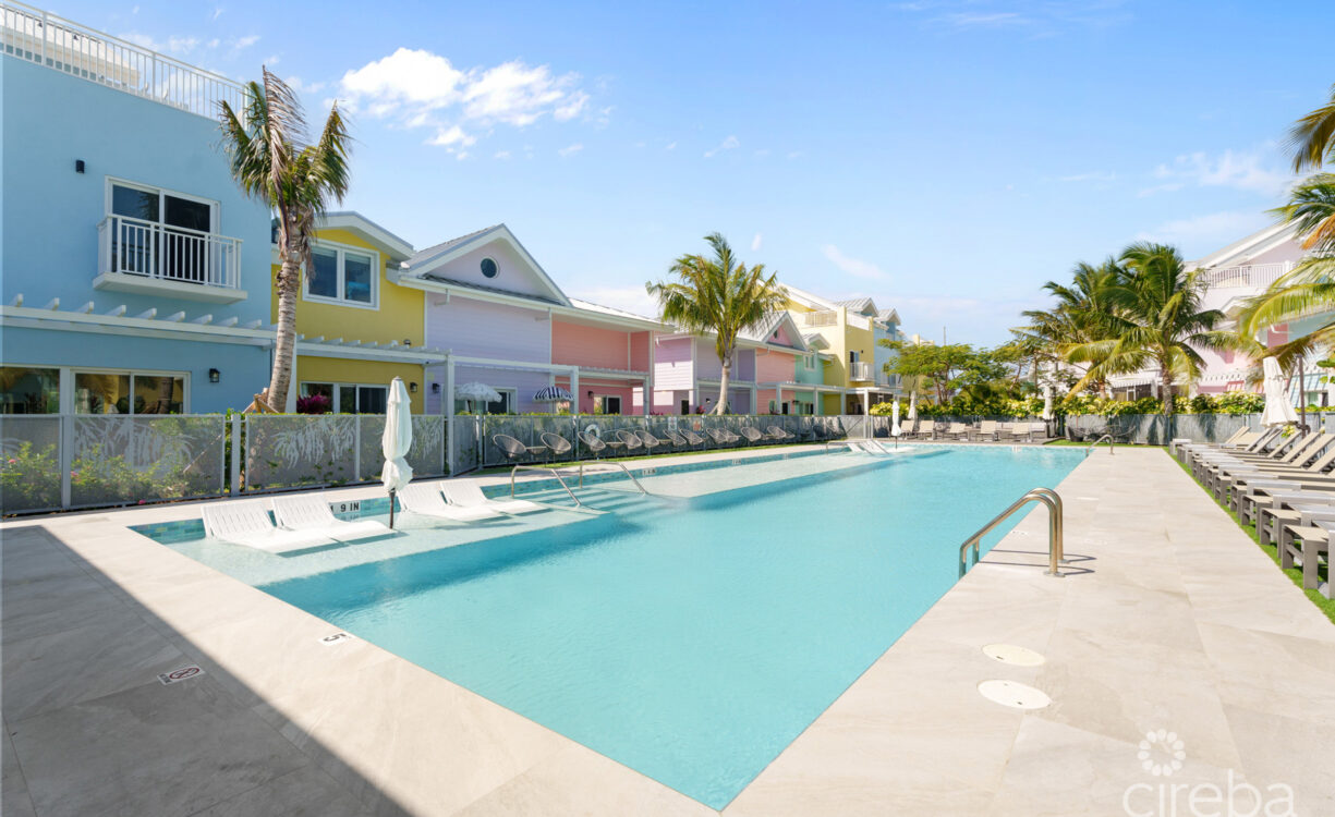 3 BEDROOMS + ROOF TERRACE AT THE MEADOWS AT BATABANO - RESIDENCE 504