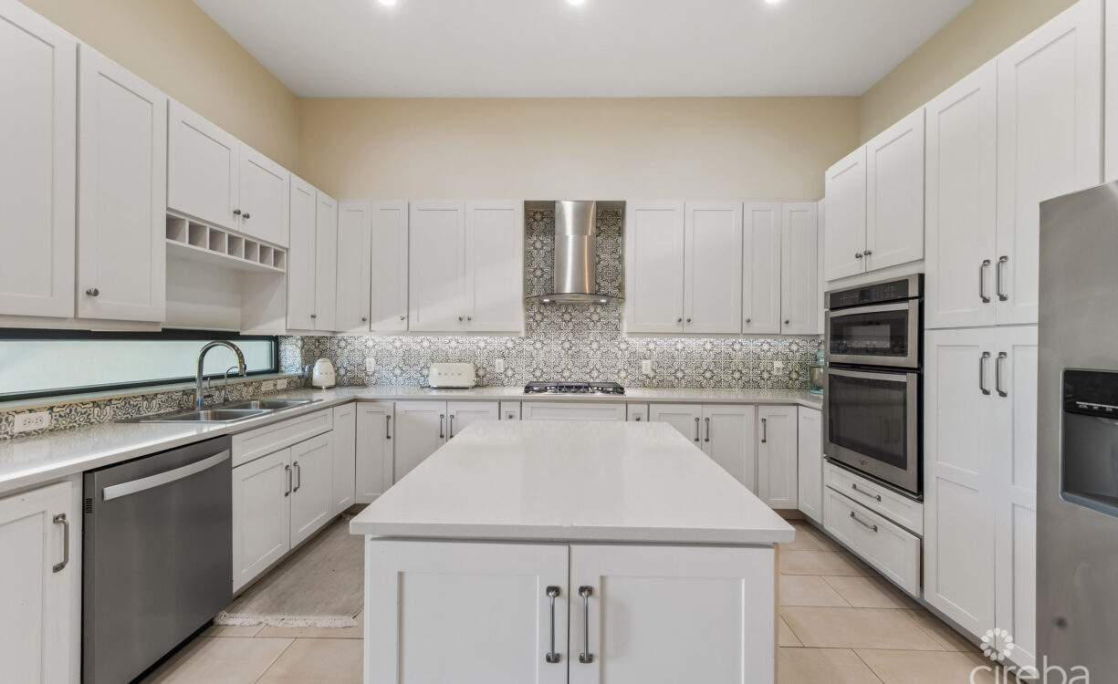 VELA #54, SOUTH SOUND - PHASE 1 - OCEAN VIEWS