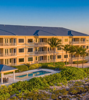 WESTVIEW - GROUND FLOOR OCEANFRONT CONDO