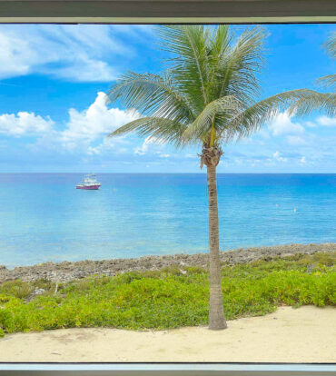 WESTVIEW - GROUND FLOOR OCEANFRONT CONDO