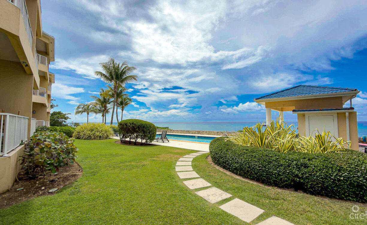 WESTVIEW - GROUND FLOOR OCEANFRONT CONDO