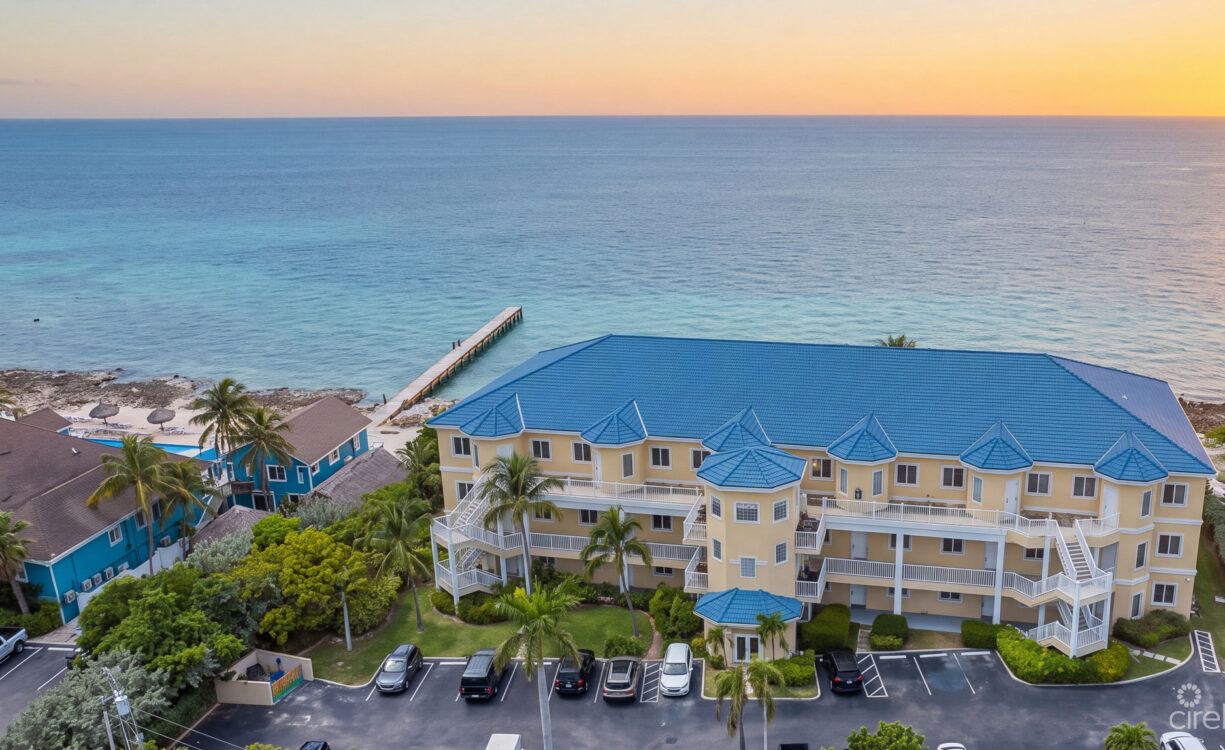 WESTVIEW - GROUND FLOOR OCEANFRONT CONDO