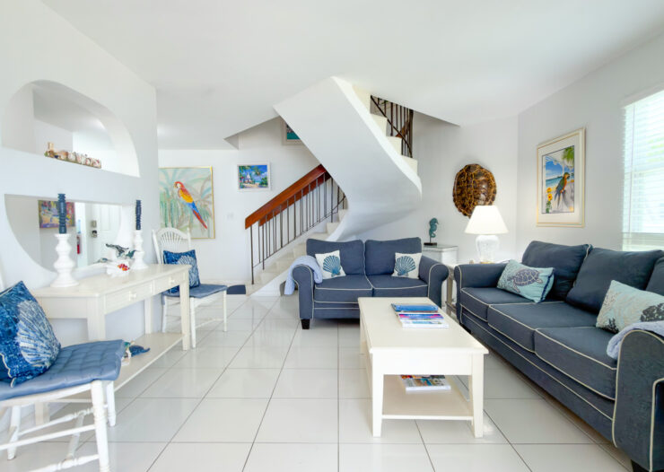 CAYMAN REEF 3 BED SEVEN MILE BEACH