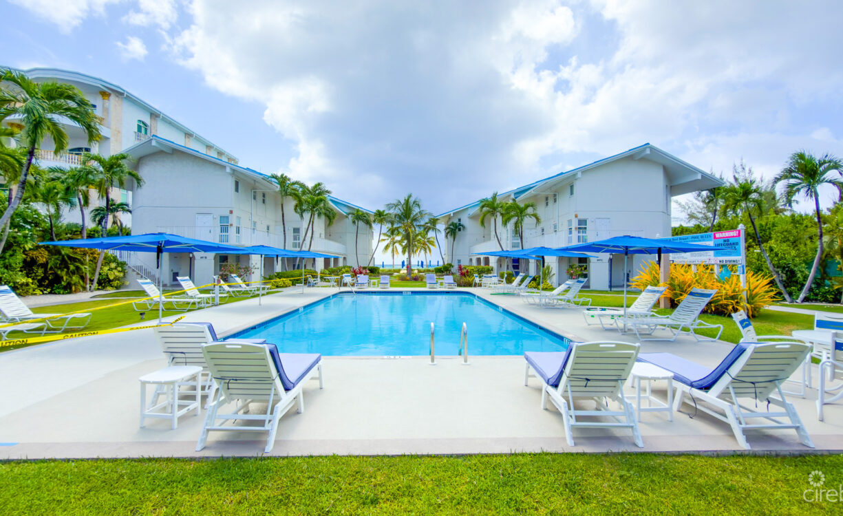 CAYMAN REEF 3 BED SEVEN MILE BEACH