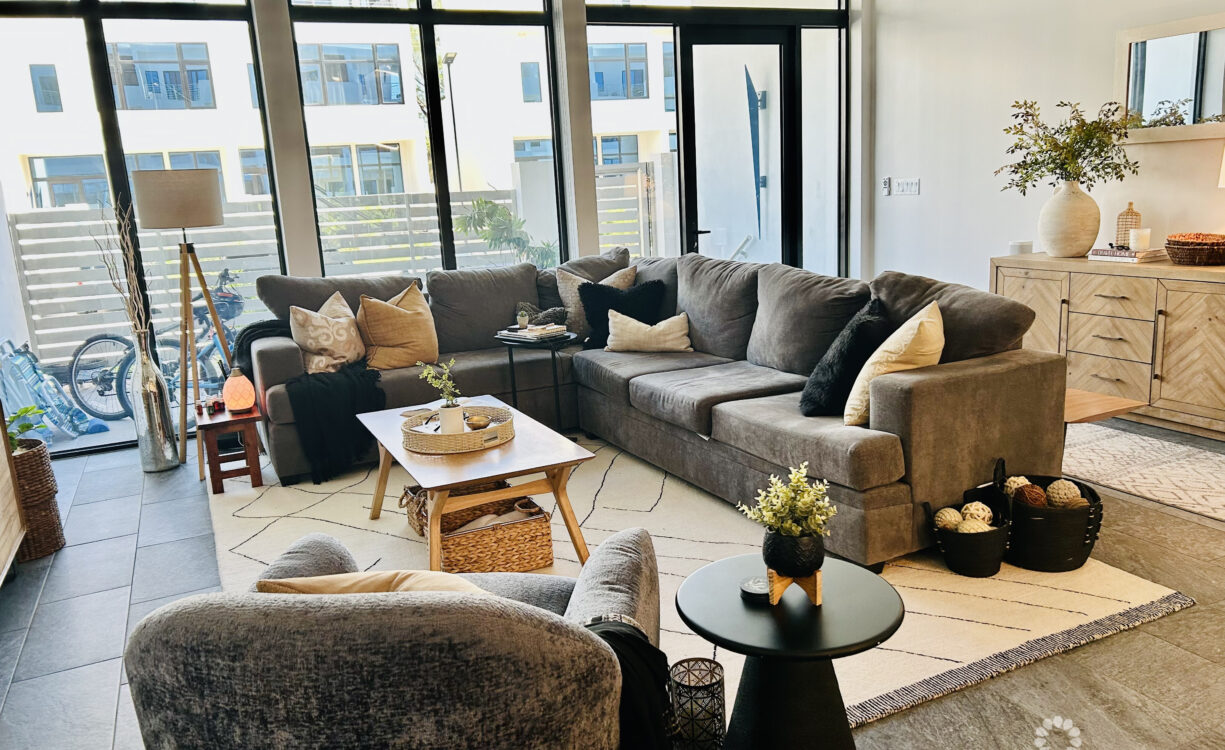 BAHIA UPGRADED LARGE 4 BEDROOM 4.5 BATHROOM