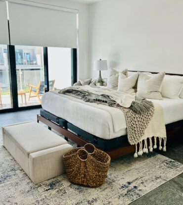 BAHIA UPGRADED LARGE 4 BEDROOM 4.5 BATHROOM
