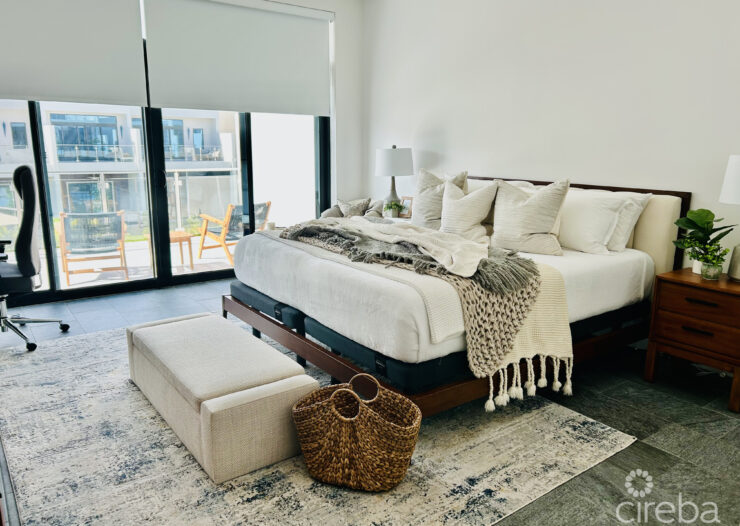 BAHIA UPGRADED LARGE 4 BEDROOM 4.5 BATHROOM