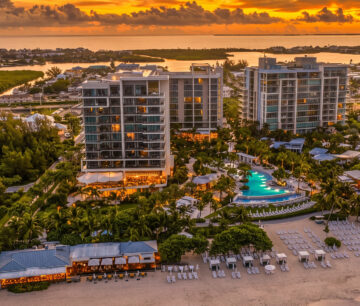 SEAFIRE 3 BEDROOM LUXURY RESIDENCE ON SEVEN MILE BEACH