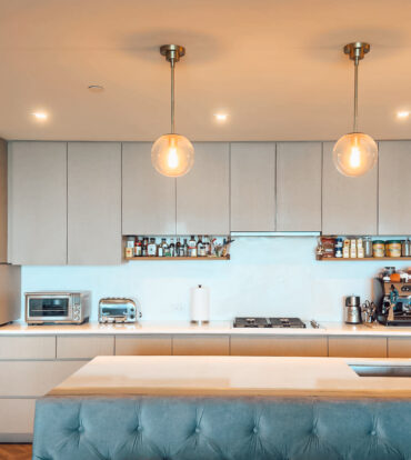 SEAFIRE 3 BEDROOM LUXURY RESIDENCE ON SEVEN MILE BEACH