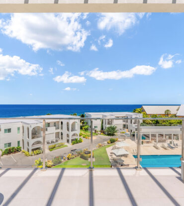 21 SUNSET POINT - TOP FLOOR UNIT - AMAZING VIEWS!!!