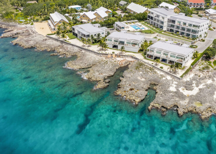 21 SUNSET POINT - TOP FLOOR UNIT - AMAZING VIEWS!!!