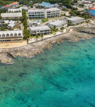 21 SUNSET POINT - TOP FLOOR UNIT - AMAZING VIEWS!!!