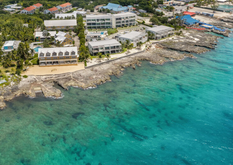 21 SUNSET POINT - TOP FLOOR UNIT - AMAZING VIEWS!!!