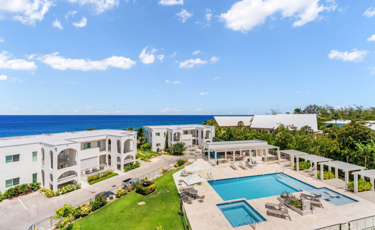 21 SUNSET POINT - TOP FLOOR UNIT - AMAZING VIEWS!!!
