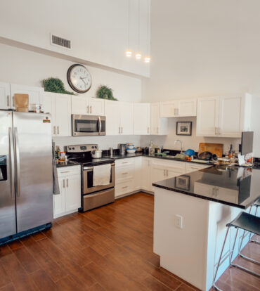 EMERALD ISLE 2 BEDROOM TOWNHOUSE