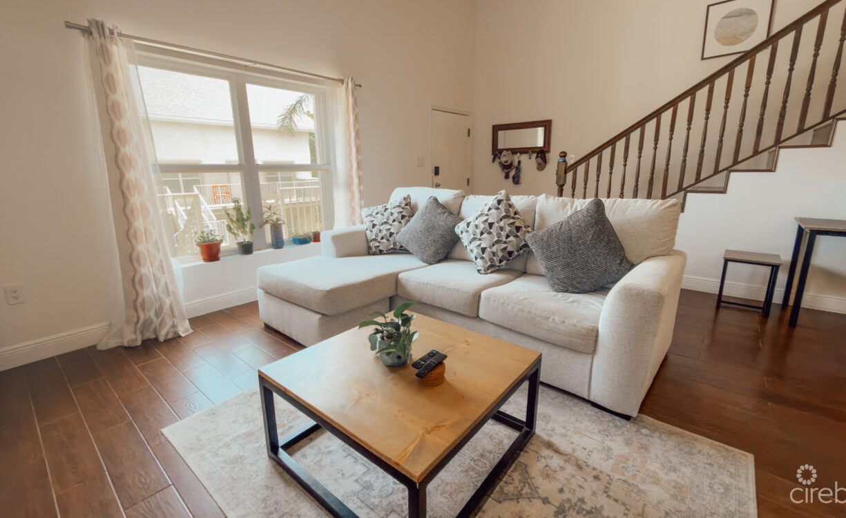 EMERALD ISLE 2 BEDROOM TOWNHOUSE