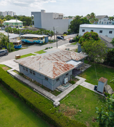 DORSET LANE 3 BED HOME - ZONED NEIGHBORHOOD COMMERCIAL