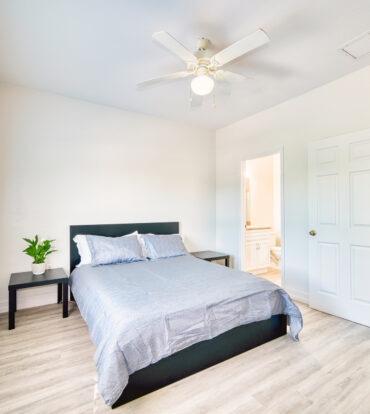 EXECUTIVE SUITES - 2 BED APARTMENT - GEORGETOWN - UNIT 17