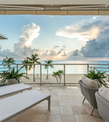 PINNACLE #34 BEACHFRONT PENTHOUSE WITH GARAGE