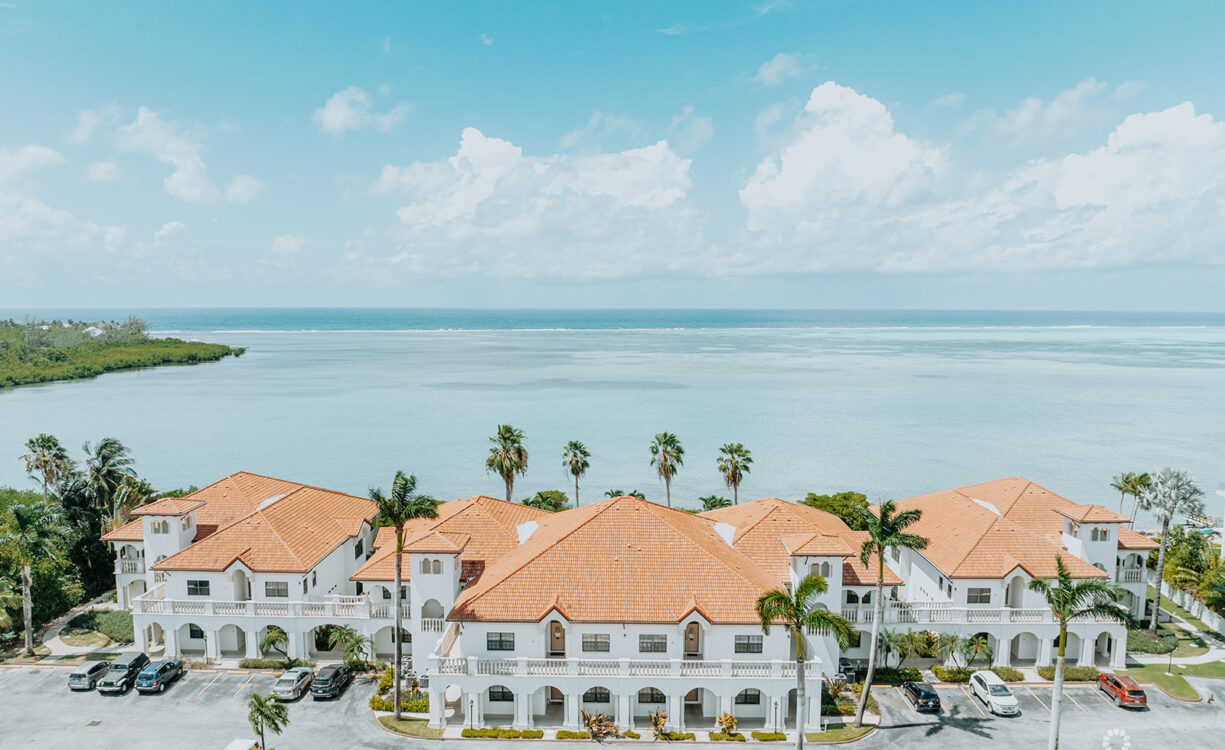 VISTA CARIBE: VENDOR PAYS STAMP DUTY