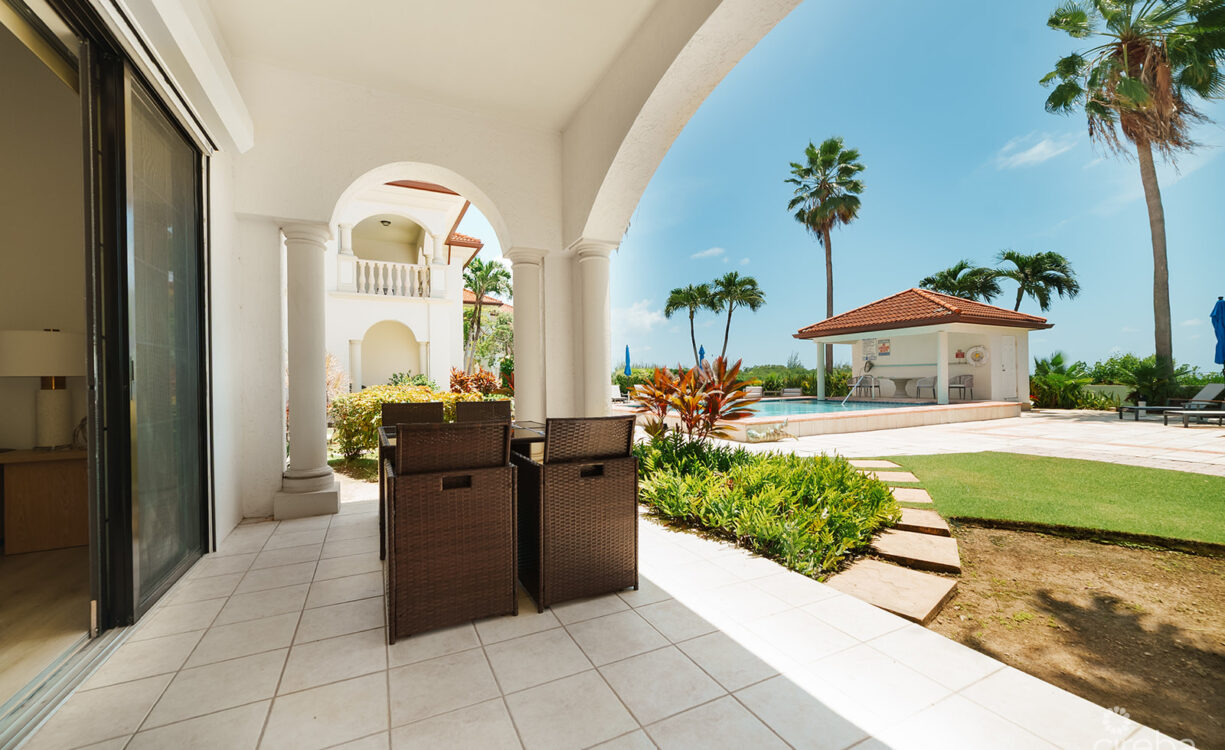 VISTA CARIBE: VENDOR PAYS STAMP DUTY