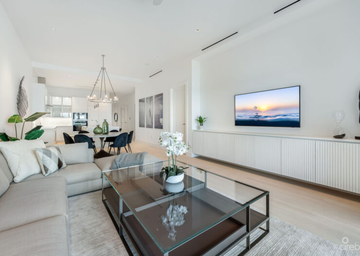 PINNACLE #34 BEACHFRONT PENTHOUSE WITH GARAGE