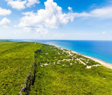 SELWORTHY GROVE 0.28, CAYMAN BRAC BLUFF