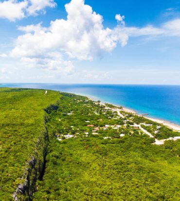 SELWORTHY GROVE 0.28, CAYMAN BRAC BLUFF