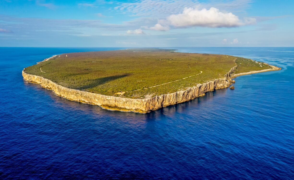 SELWORTHY GROVE 0.28, CAYMAN BRAC BLUFF