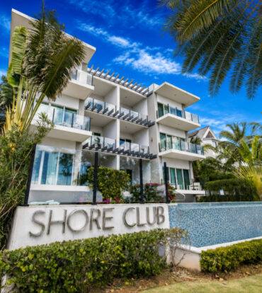 SHORE CLUB #6- OCEAN VIEW PENTHOUSE WITH PRIVATE ROOFTOP TERRACE