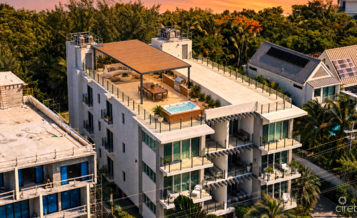 SHORE CLUB #6- OCEAN VIEW PENTHOUSE WITH PRIVATE ROOFTOP TERRACE