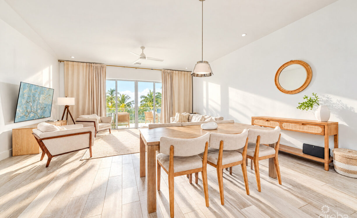 AURA  OCEANVIEW THREE BED TOWNHOME WITH DEN