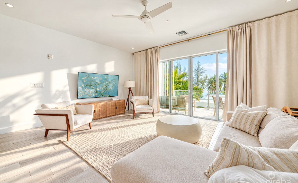 AURA  OCEANVIEW THREE BED TOWNHOME WITH DEN