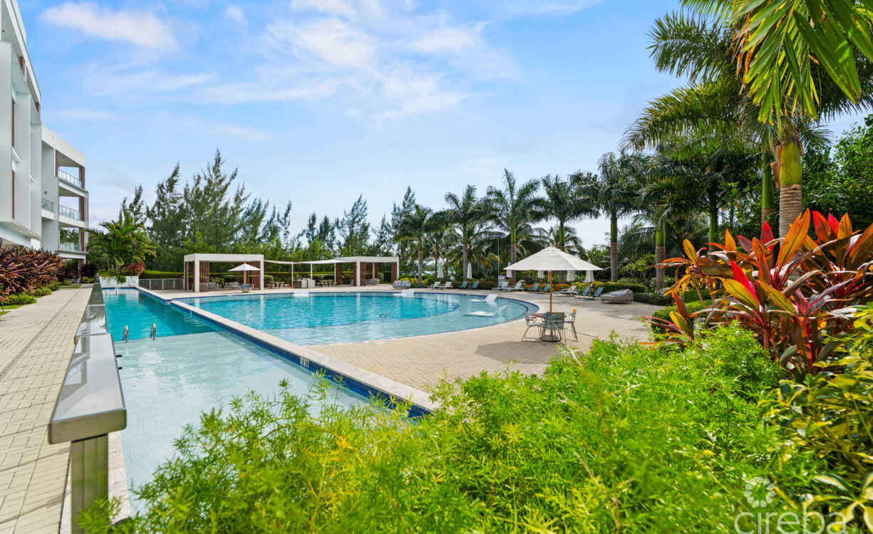 AURA  OCEANVIEW THREE BED TOWNHOME WITH DEN