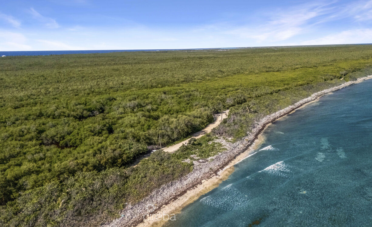 LITTLE CAYMAN BEACHFRONT PARCEL ON NORTH COAST