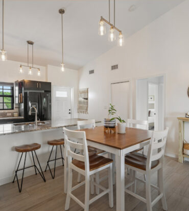 PORTOFINO GARDENS | TURNKEY 2-BED