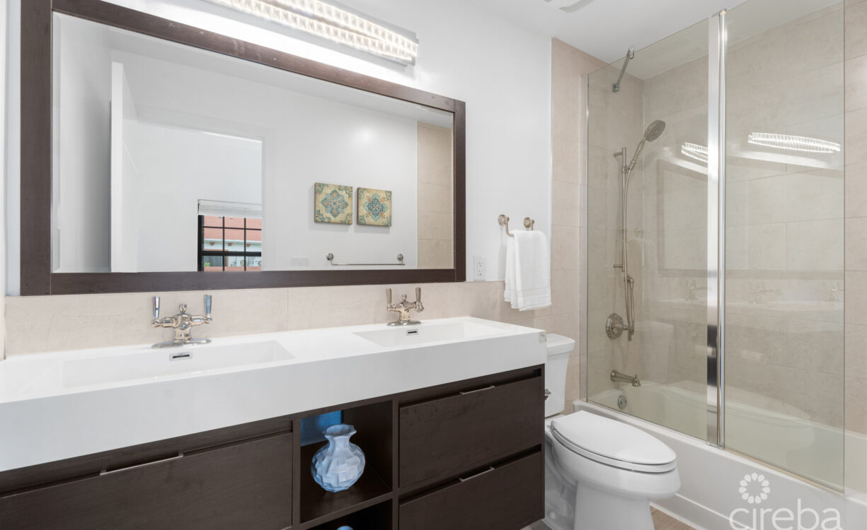 PORTOFINO GARDENS | TURNKEY 2-BED