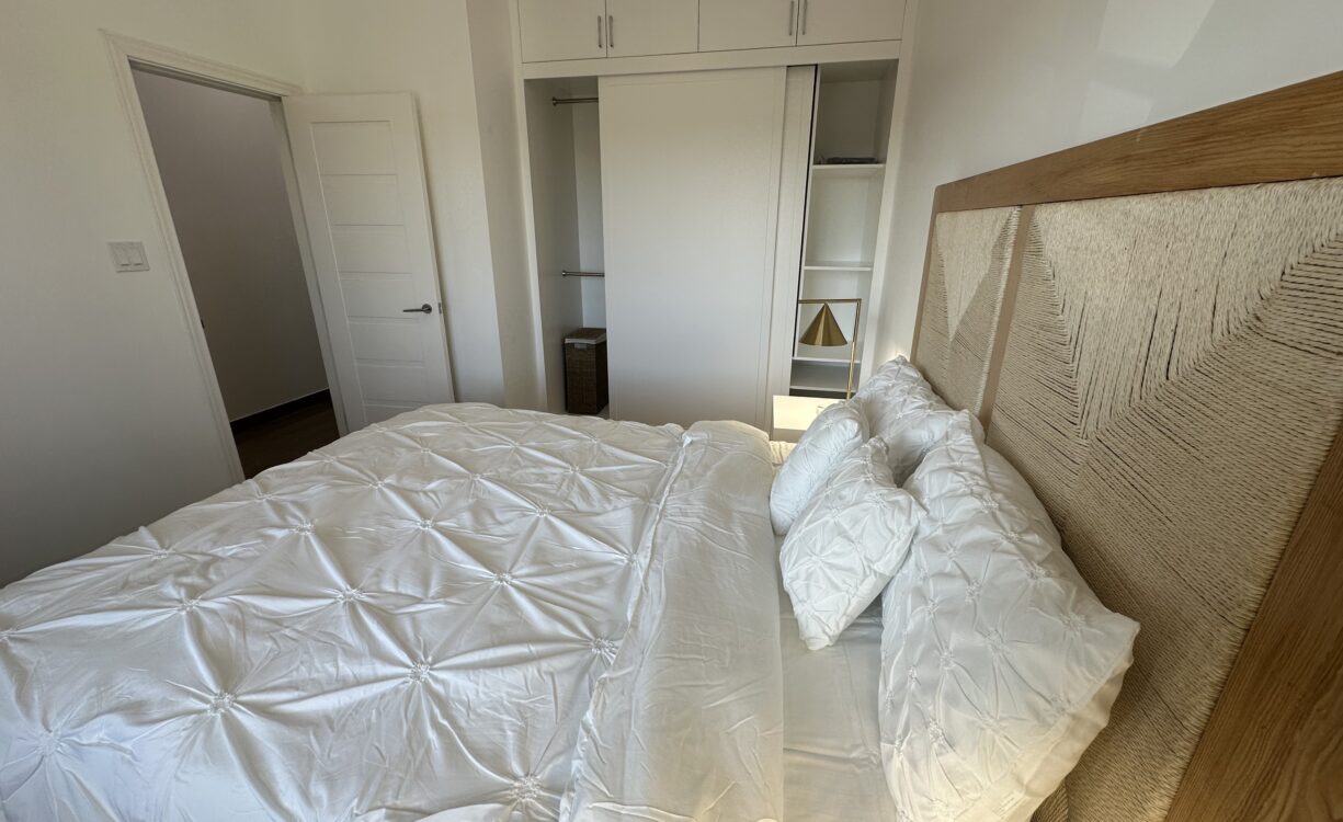 SEA MIST 407, WEST BAY CONDO