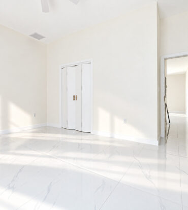 NORTH PALM HEIGHTS - END UNIT #7