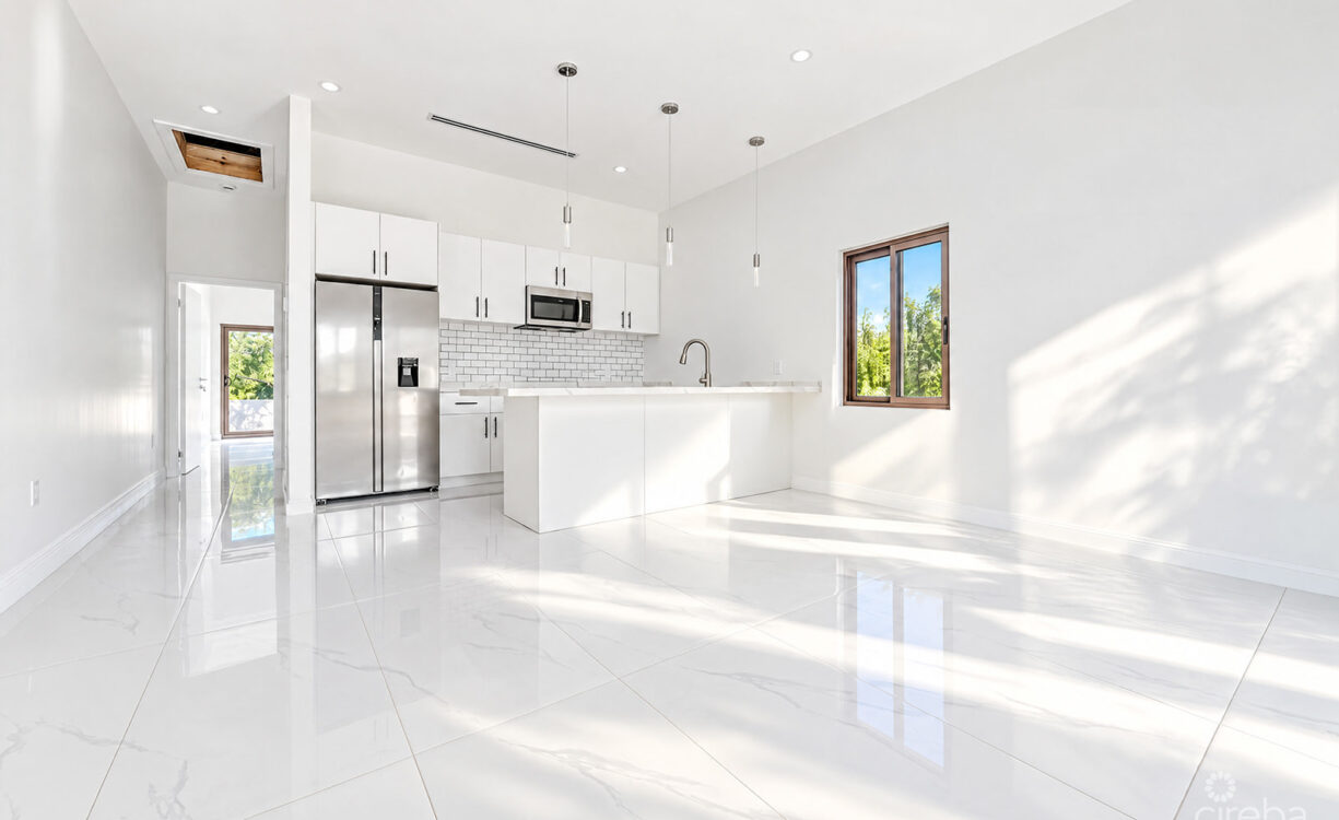 NORTH PALM HEIGHTS - END UNIT #7