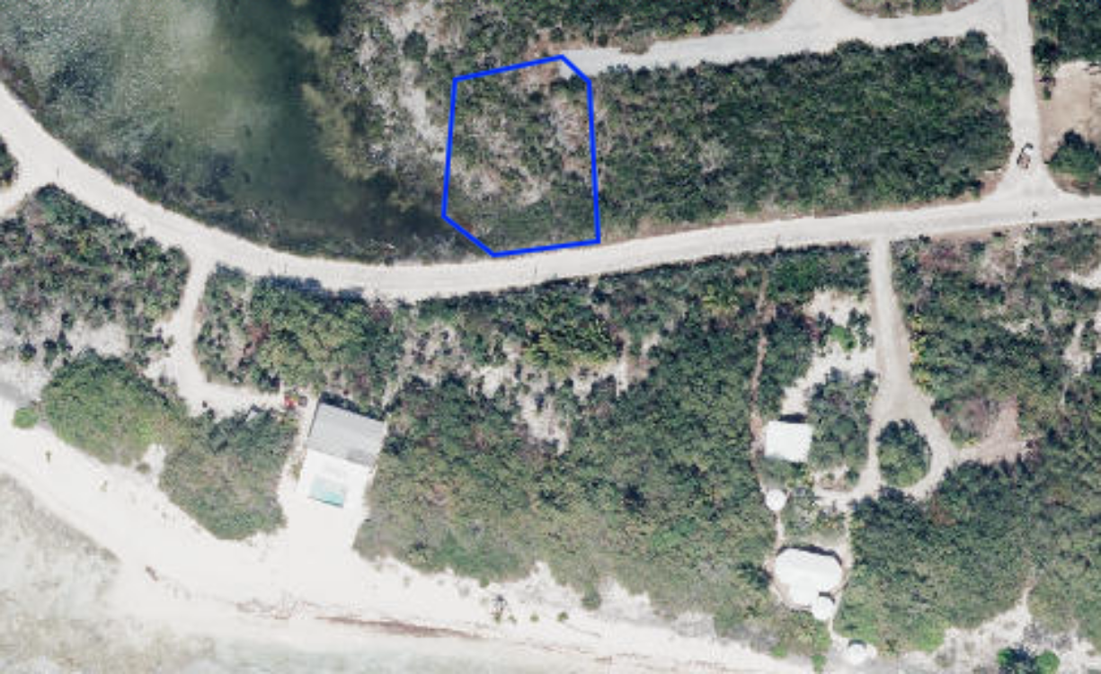 LITTLE CAYMAN WEST END MAHOGANY ESTATES 0.3820 ACRES