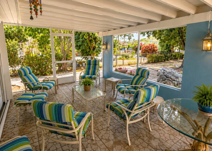 3 BR POOL HOME IN CORAL GABLES ON .47 ACRES